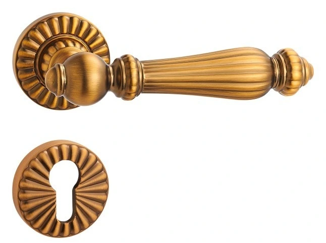 Z22272 Zinc alloy split lever door lock